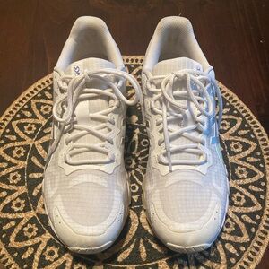 Asics Gel-Quantum 180 Brand New, Woman Size 9